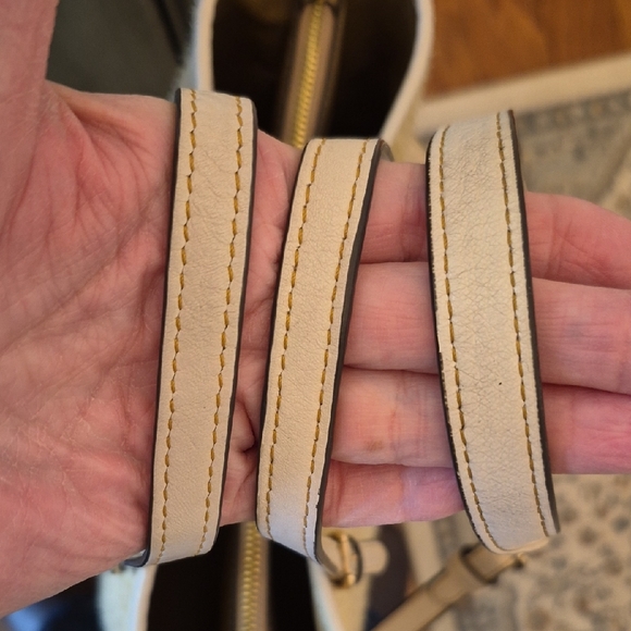 Coach Mollie Tote Straw with Beige Leather Trim and Tassel Crossbody - Picture 15 of 16